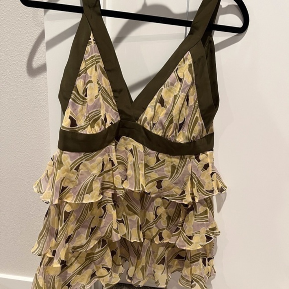 AnneLore size 8 ruffle green floral tank designer